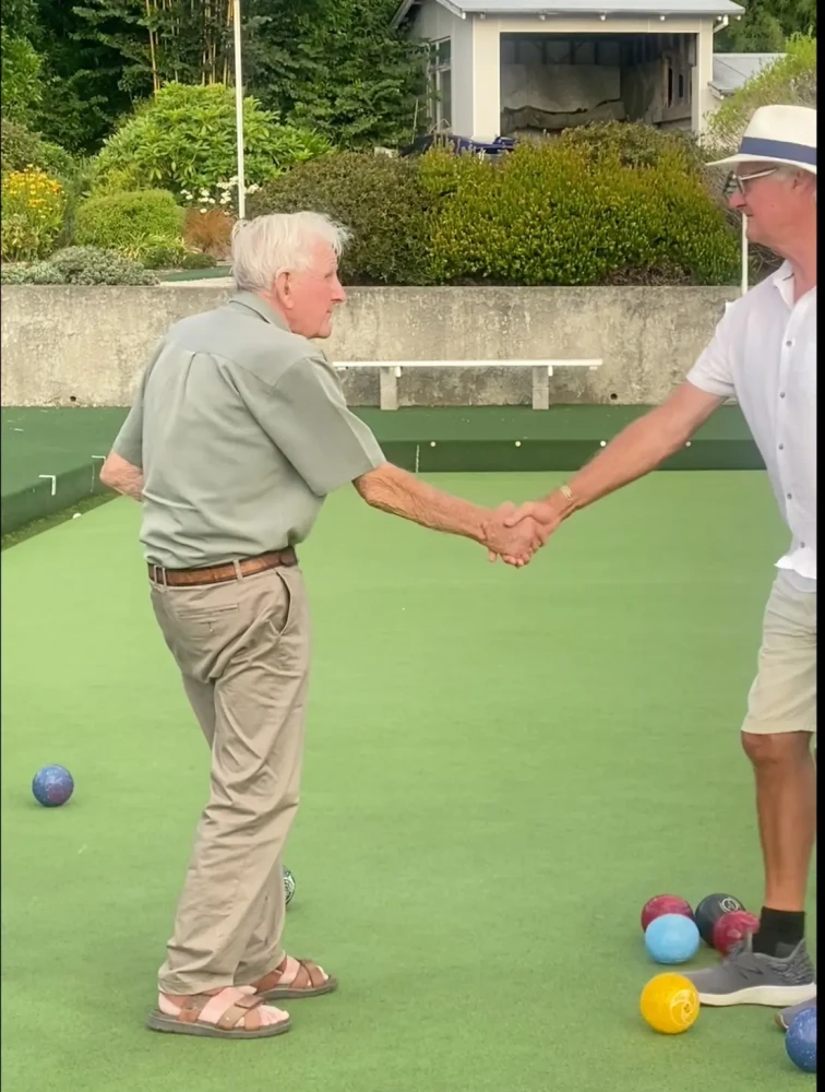 BEFORE PLAY STARTS,ONCE PLAY STARTS,COURTEOUS BEHAVIOUR at all times,Lawn Bowls Etiquette
